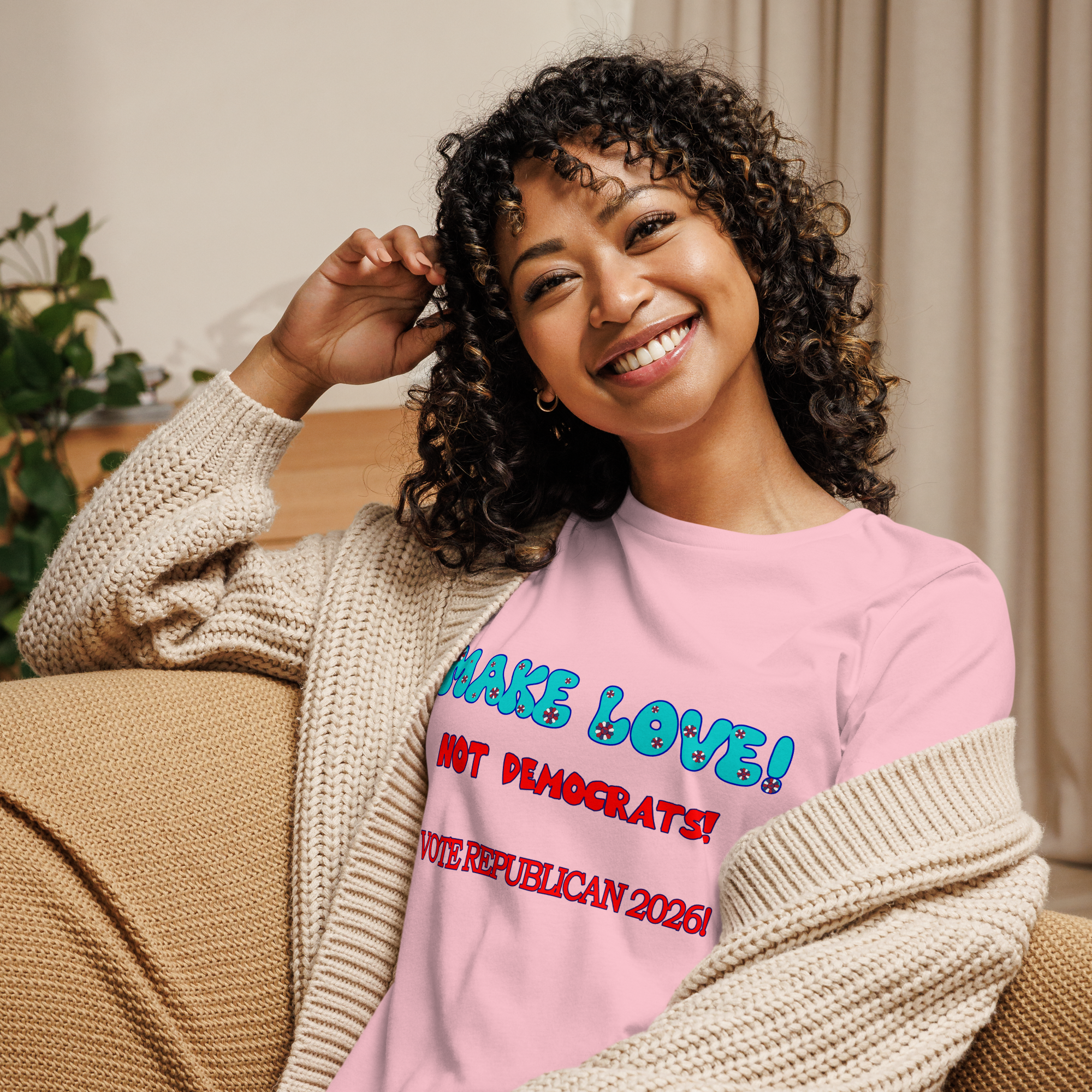 Women's Relaxed Make Love Tee